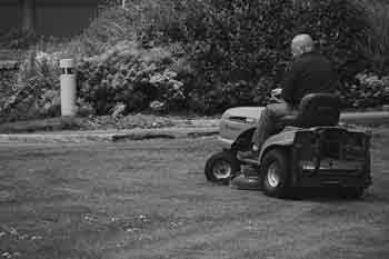 mowing lawn after hip or knee replacement surgery guidelines