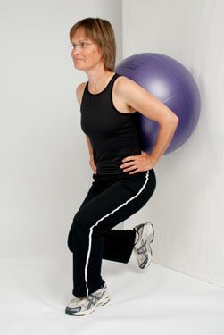 single-leg-wall-squat-with-ball